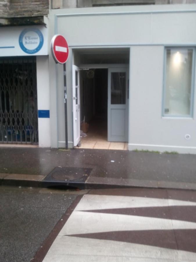 Spacieux 3éme étage Appartamento *